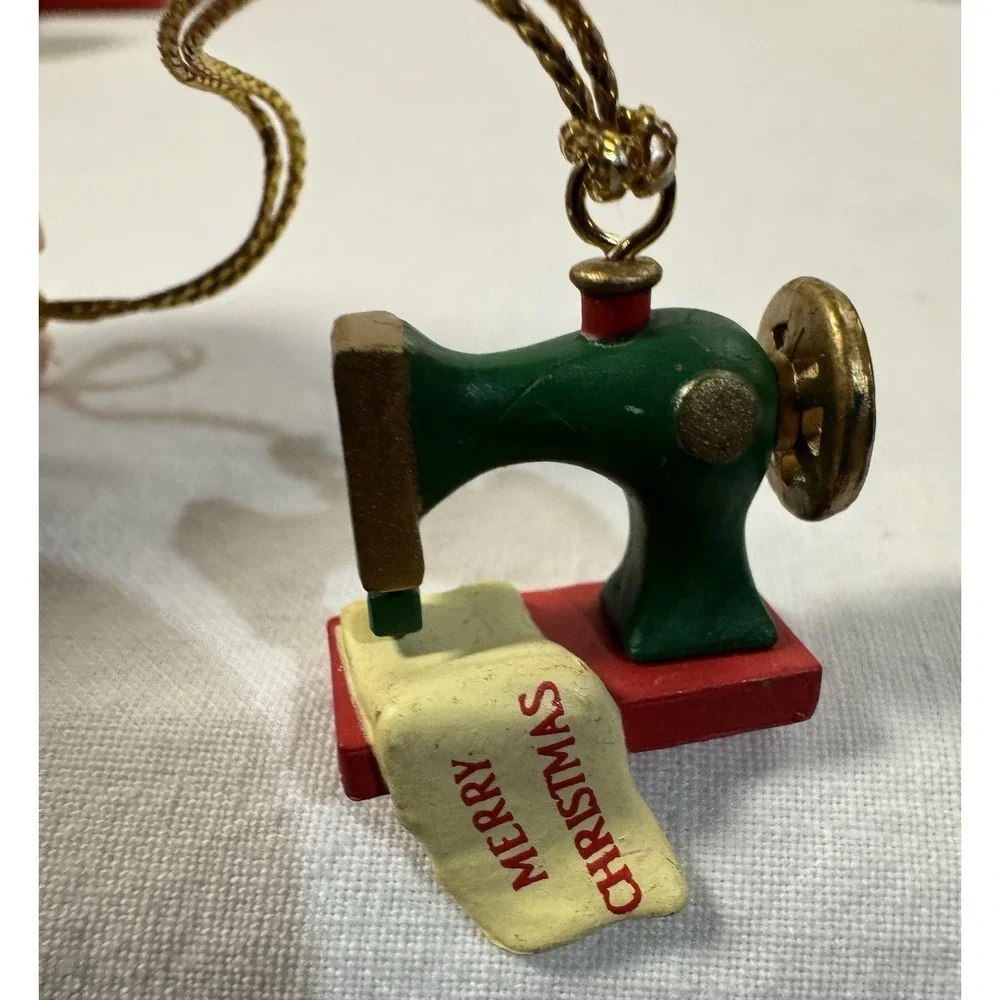 Small Merry Christmas Tree Ornament or Charm Sewing Machine - 1